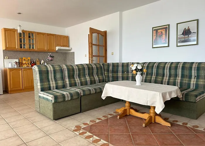 Panorama Chantall-Izby,Apartmany S Vyhladom Na More
